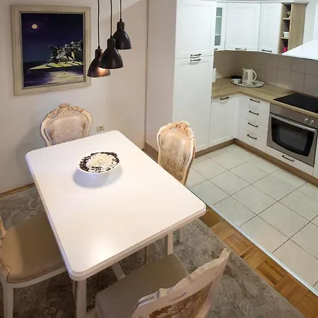 Barby - Aleja * Banja Luka